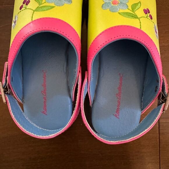 Girl's Hanna Andersson lime green floral Clogs Size 36 - Picture 3 of 7